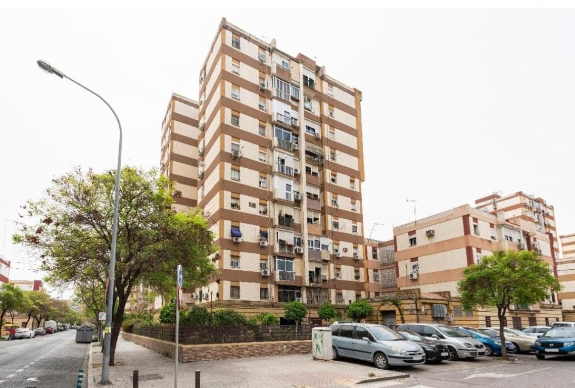 Habitaciones Privadas Con Cama Doble En Sevilla Kültér fotó