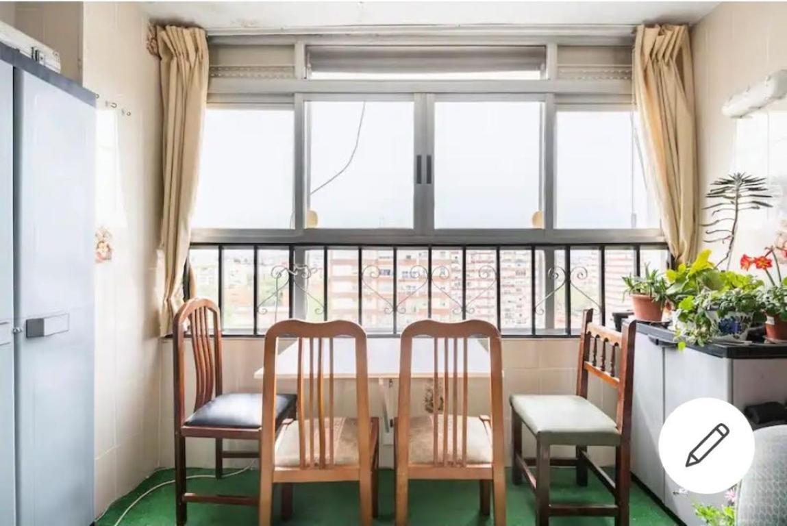 Habitaciones Privadas Con Cama Doble En Sevilla Kültér fotó
