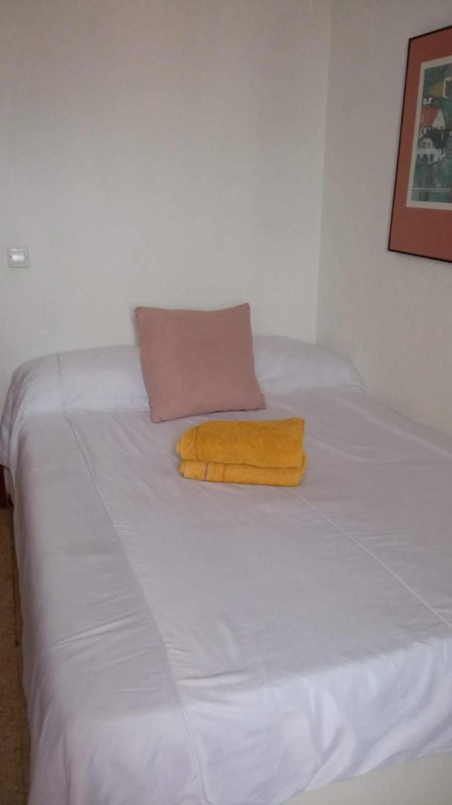 Habitaciones Privadas Con Cama Doble En Sevilla Kültér fotó